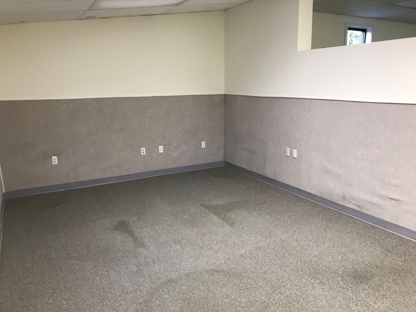 355 N Main St, Springboro, OH 45066